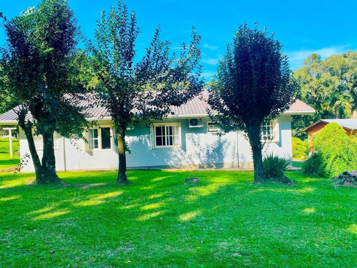 Casa ampla e aconchegante em Gramado Exterior foto