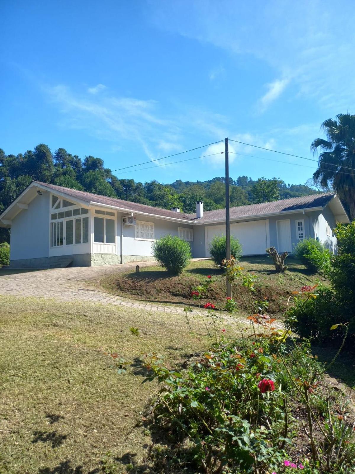 Casa ampla e aconchegante em Gramado Exterior foto
